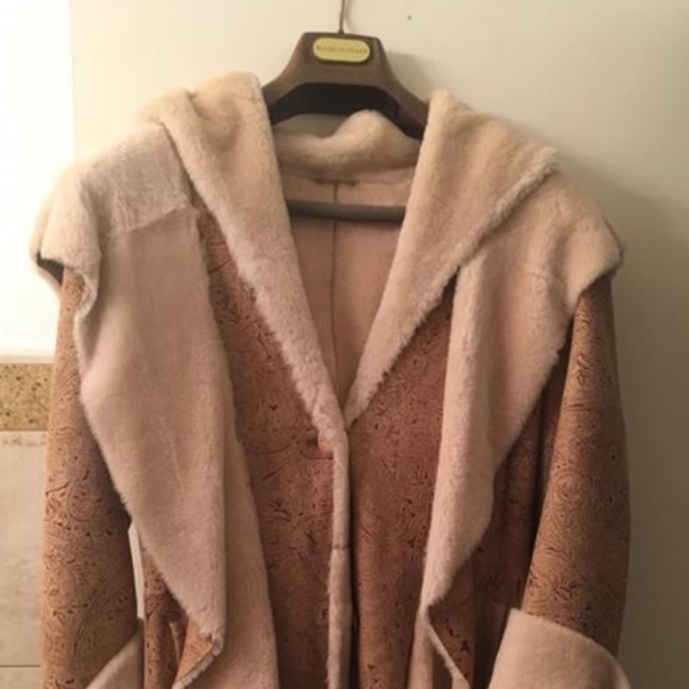 Natural fur full length shearling